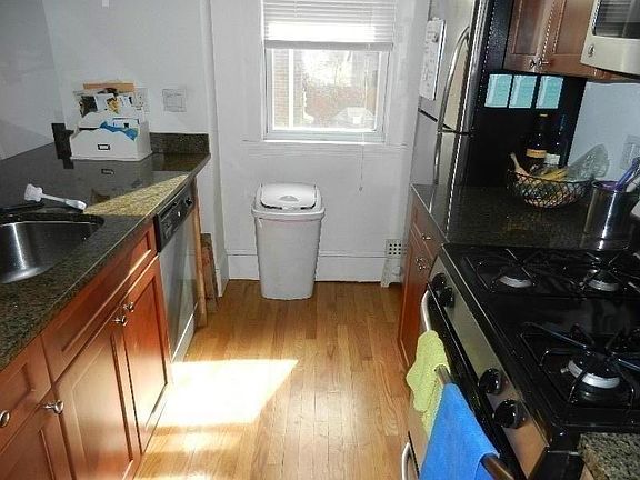 2nd image of 38 Newton St #1