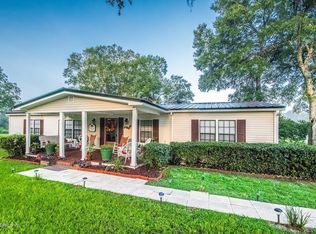 77 Sweet Bay Rd, Saint George, GA 31562