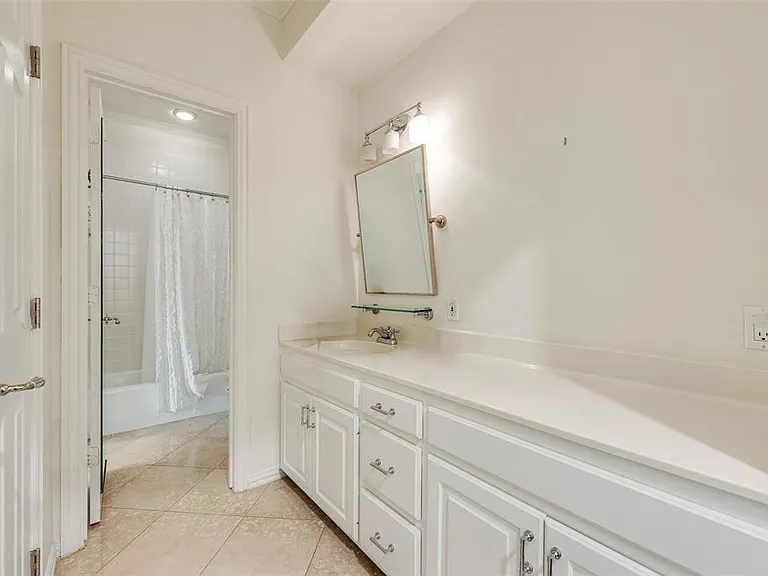 1418 Yakimo Dr — Photo 18