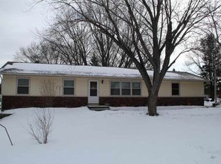 5190 Hilltop Dr, Madison, WI 53711
