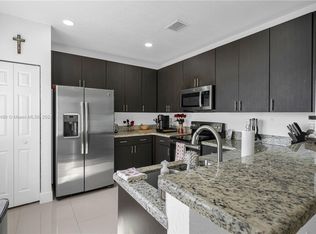 16560 SW 70th St #16560, Miami, FL 33193