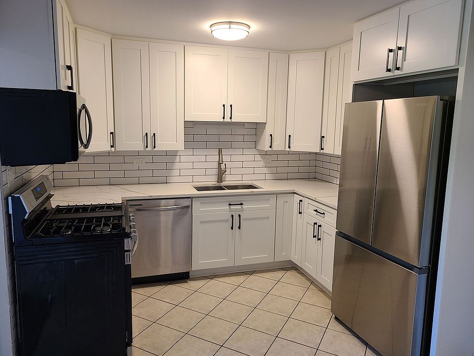 1st image of 17227 71st Ct APT 5