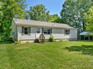 16842 White Rd, Bailey, MI 49303