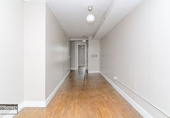 3rd image of 317 Knickerbocker Ave #4T