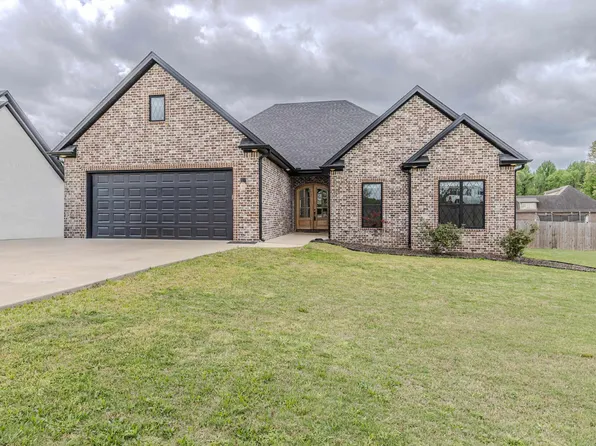 3202 Fairview Rd, Paragould, AR 72450