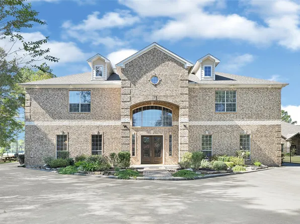 19363 Desna Dr, Porter, TX 77365