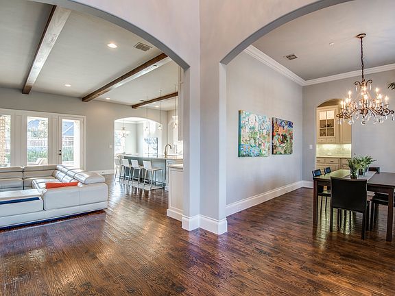 4th image of 4083 Castle Bank Ln