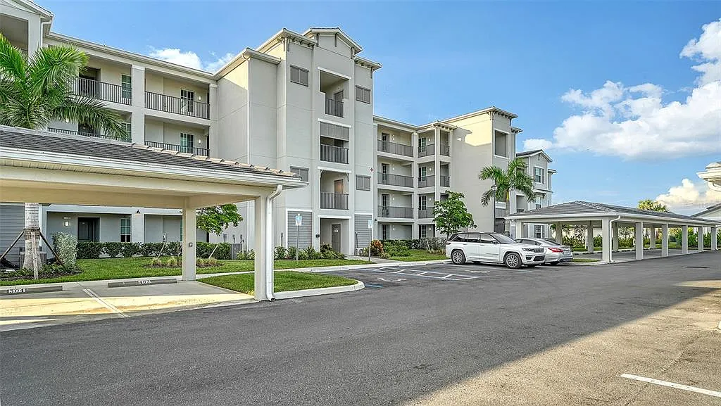 2 bed, 2.0 bath, 1149 sqft, $6,000 — Photo 1