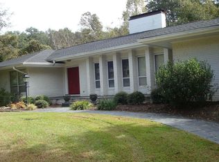 535 Hillendale Dr, Toccoa, GA 30577