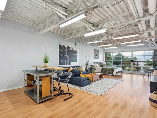 350 E 2nd Ave #306, Vancouver, BC V5T 4R8