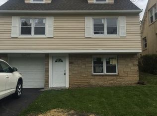 3477 Meadowbrook Blvd, Cleveland Heights, OH 44118