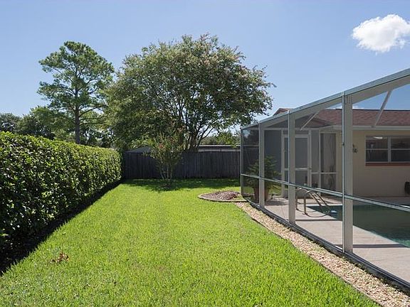 4th image of 2124 Sandpiper Dr