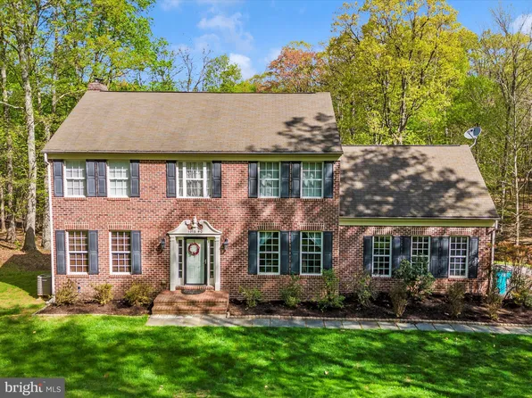 18640 Outpost Rd, Keedysville, MD 21756