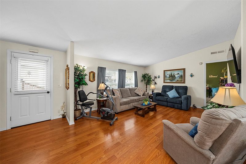 2nd image of 109 Halliday Road #5