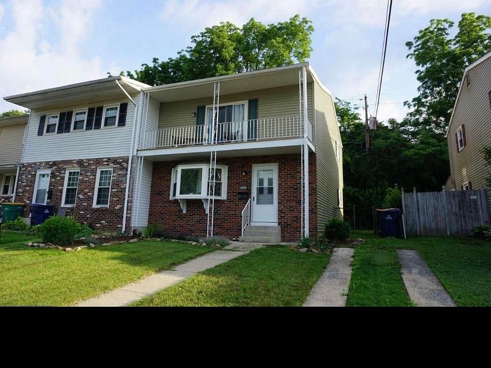 1st image of 2601 Eisenhower Ct