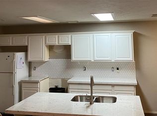 202 S Walden Elms Cir, Spring, TX 77382