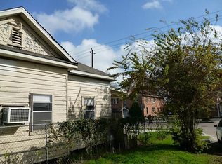 101 N York St, Houston, TX 77003