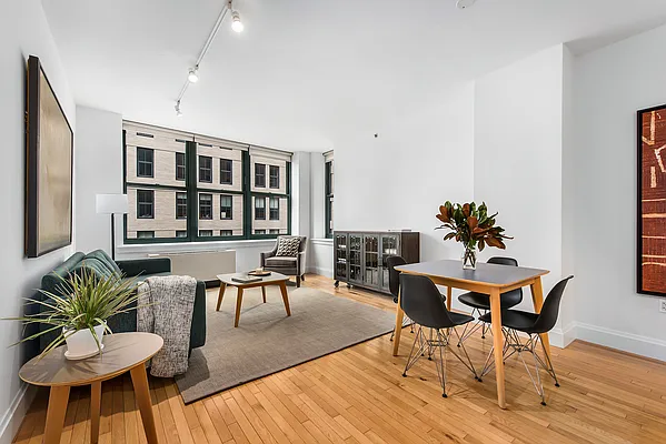 Sold by Compass | media 16