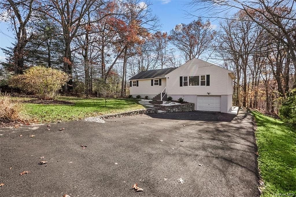 3 Michelle Drive, Newburgh, NY 12550 Zillow