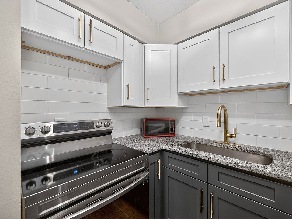 1st image of 6419 Montgomery Rd #B1