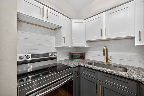 6419 Montgomery Rd #B1 Photo 1