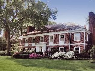 22040 McCauley Rd, Shaker Heights, OH 44122