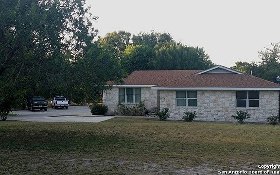 5th image of 11921 Eucalyptus St