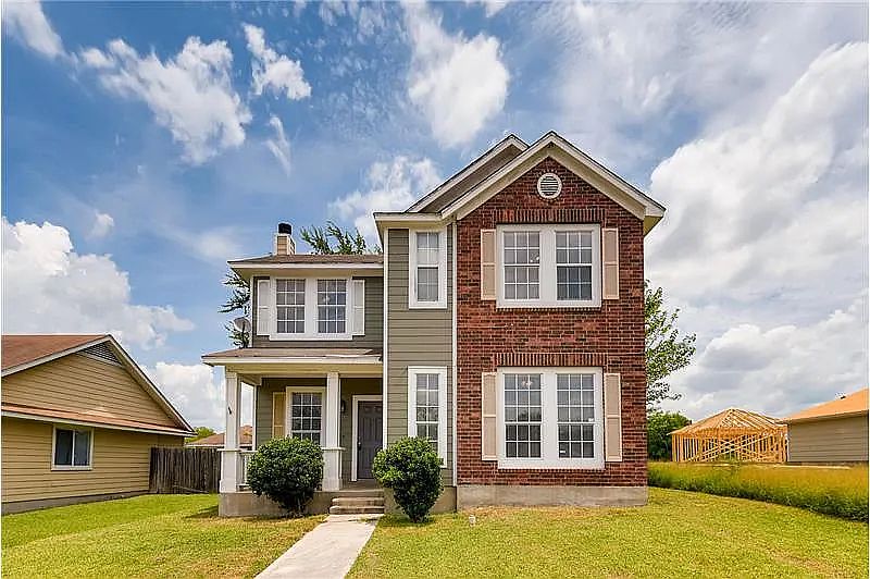 1st image of 5611 Midcrown Dr