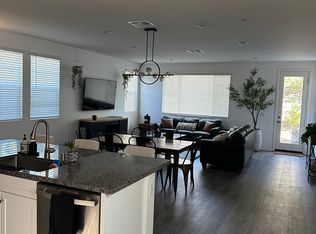 16706 Stags Leap Ln, Fontana, CA 92336