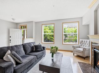 11317 Stratton Ave, Eden Prairie, MN 55344