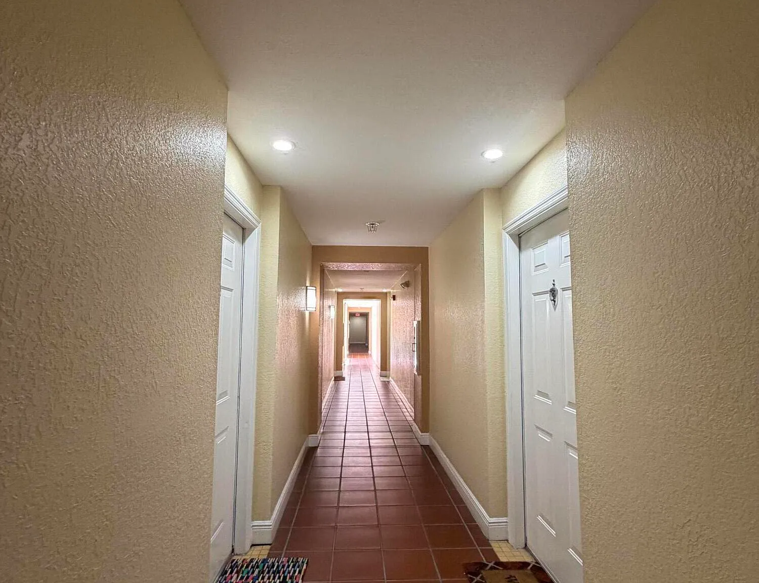 1 bed, 1.0 bath, 756 sqft, $3,200 — Photo 2