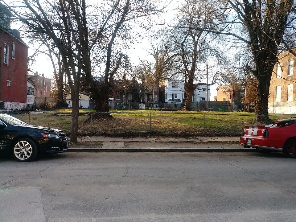 1st image of 1425 Semple Ave