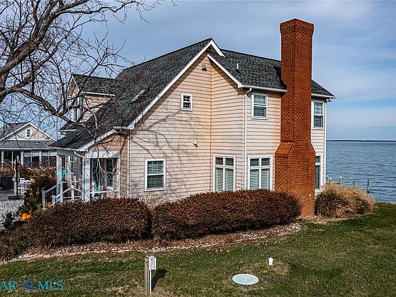 3rd image of 639 Marshall Beach Rd