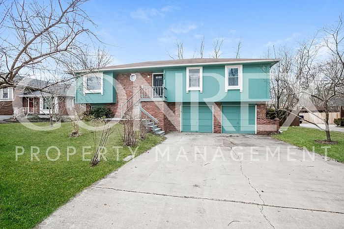 1st image of 2908 S Sweet Briar Dr