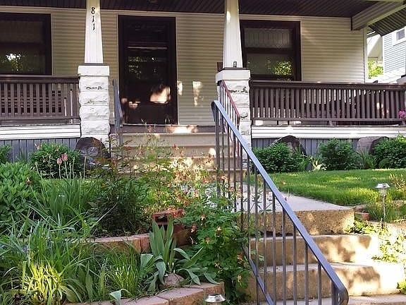 2nd image of 811 S 32nd St