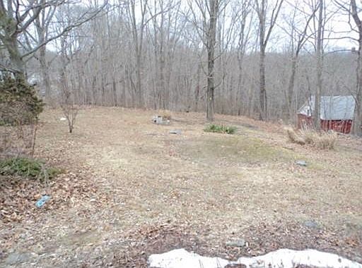 2nd image of 9 Fairbanks Ct