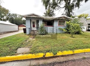 415 N Capital St, Mitchell, SD 57301