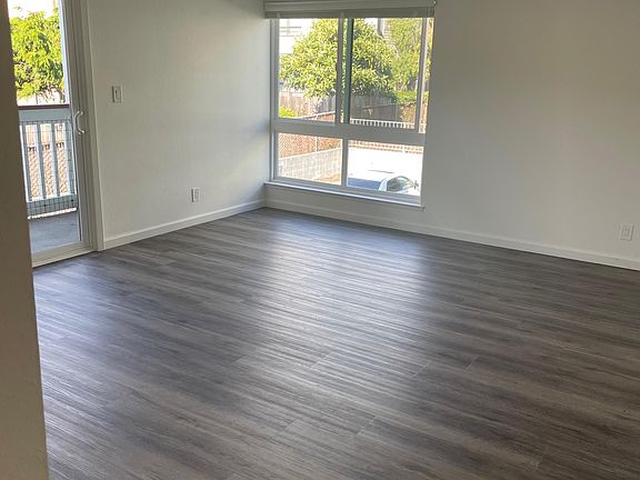 5th image of 465 Kelly Ave APT C