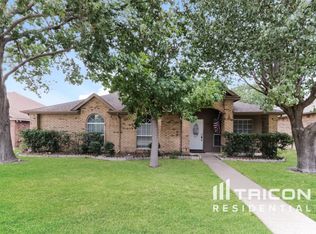 7115 Rothland St, Dallas, TX 75227