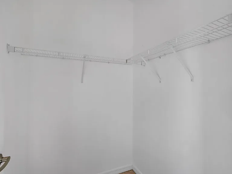 1413 Retreat Cir — Photo 23