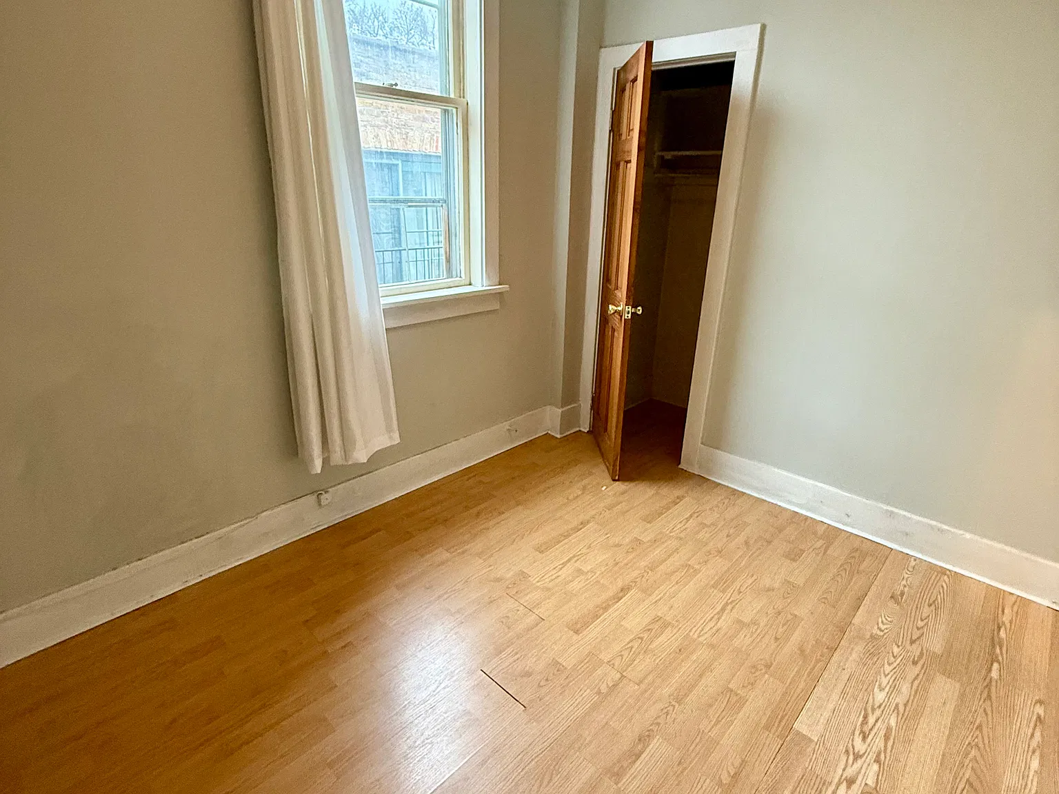 2 bed, 850 sqft, $1,500 — Photo 4
