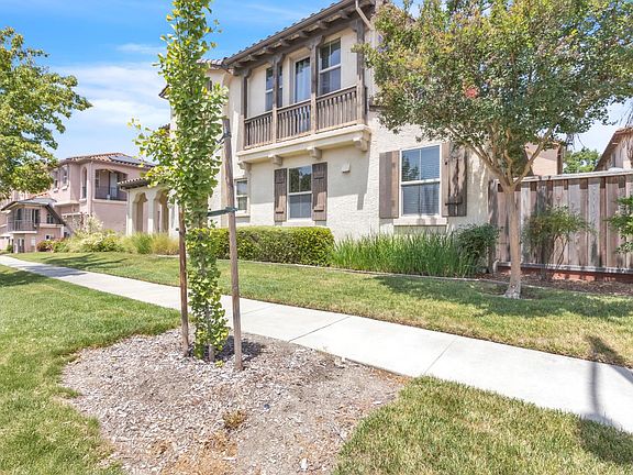 2nd image of 3316 San Vicente Rd