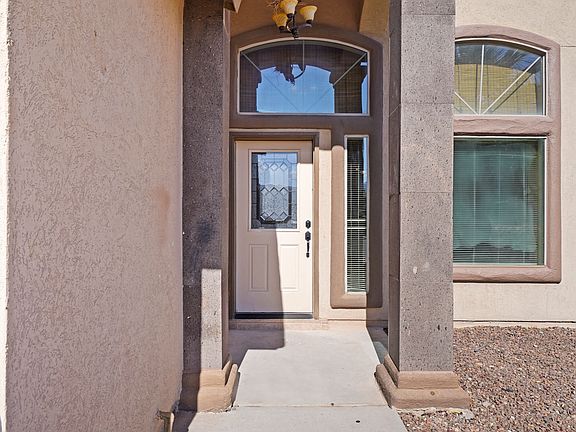 4th image of 11204 Redstone Wash Pl