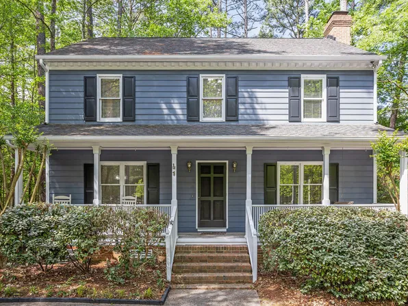 1 Autumn Woods Dr, Durham, NC 27713