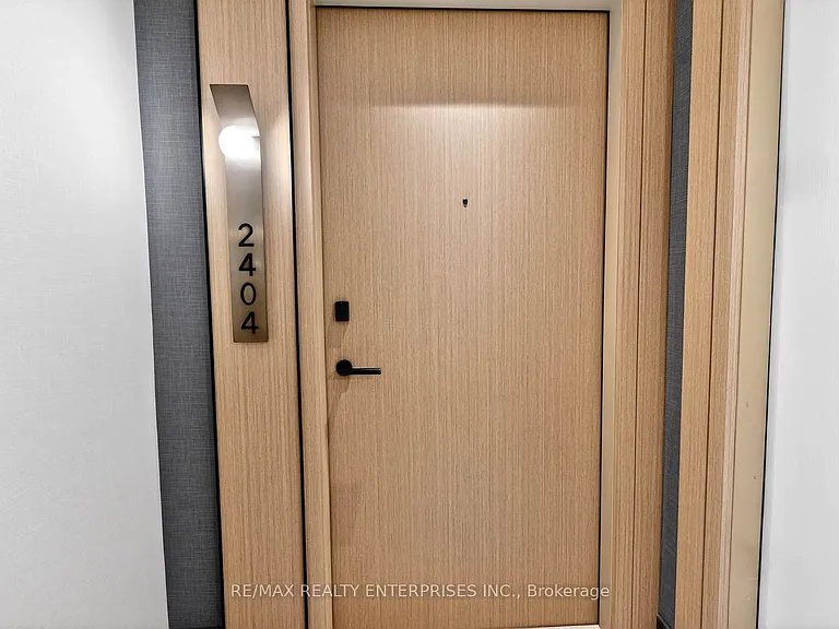 60 Central Park Dr #2404 — Photo 3