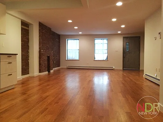 Rented by Next Door Realty NYC | media 14
