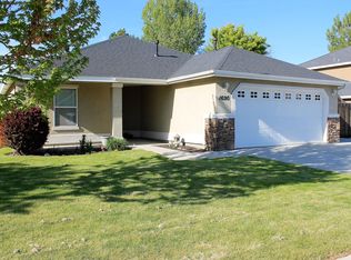 1690 E Fireside Dr, Meridian, ID 83642