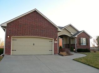 13813 E Peppertree St, Wichita, KS 67228
