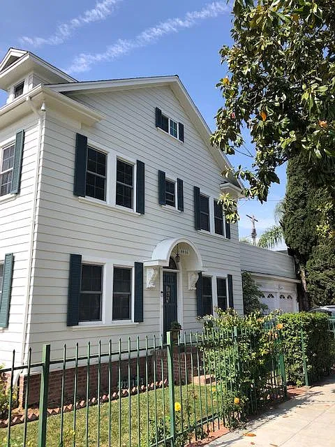 2 bed, 1500 sqft, $4,500 — Photo 3