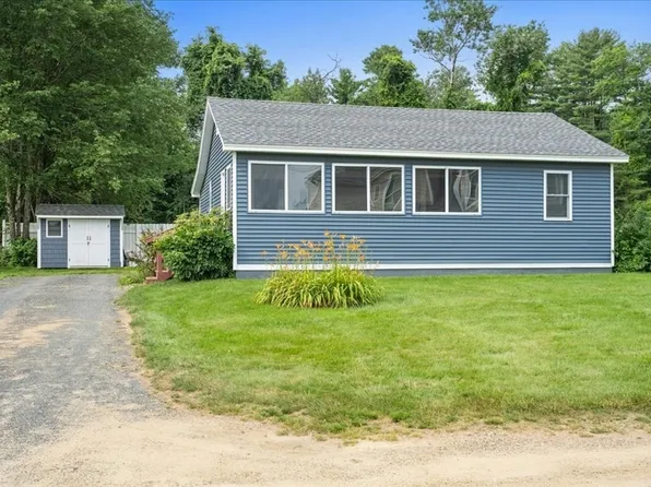 33 Lakeshore Dr, Holland, MA 01521